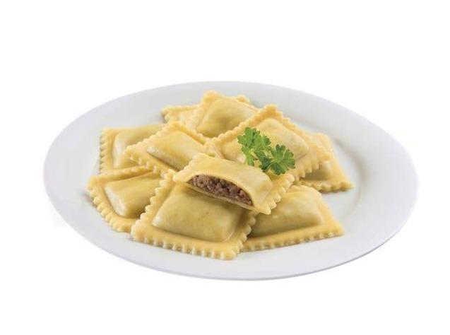 PASTA Ravioli - Beef - Marinara Sauce